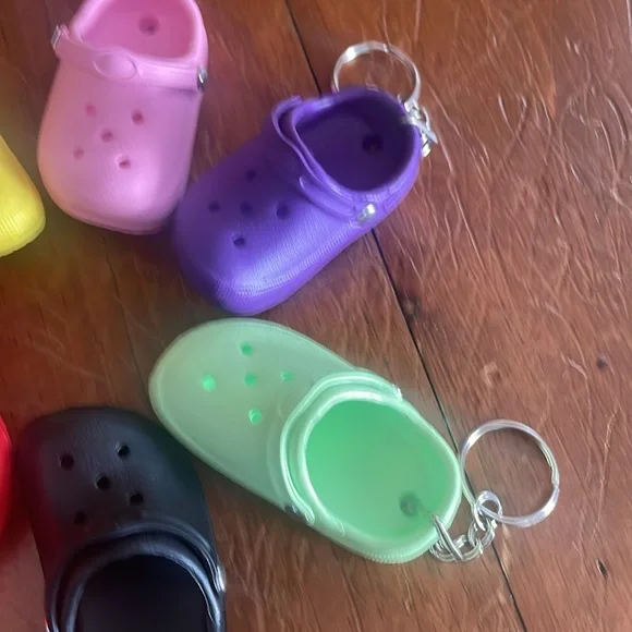 Mini Crocs Keychain Backpack Bag Charms - Picture 6 of 10